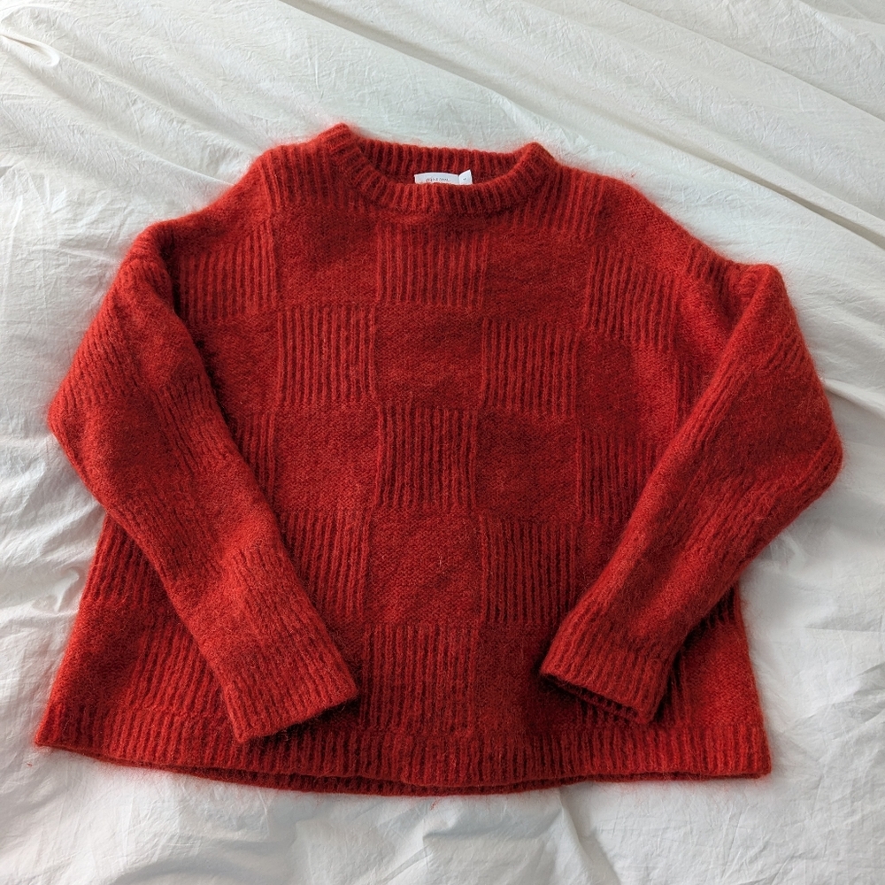 Neiwai Pumpkin Red Mohair Oversized Crewneck Sweater Size Med Reg. $255 NWOT